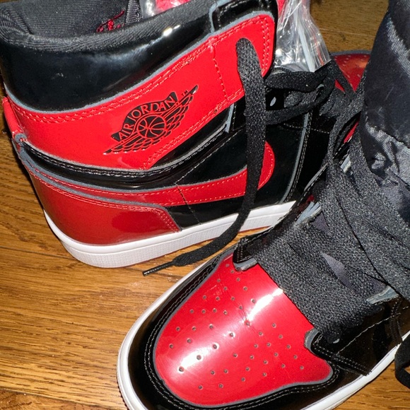 🔥Jordan Bred’s 🔥 - Picture 3 of 9